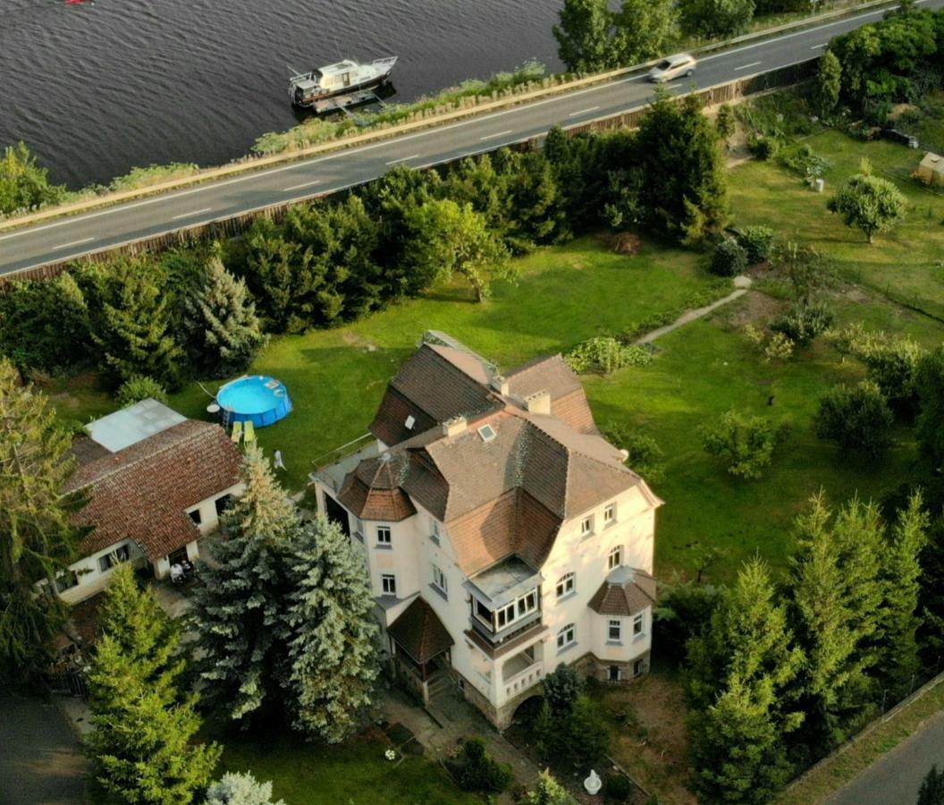 Villa Federer Dolni Zalezly Exterior photo